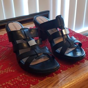 NWOT, Croft & Barrow Heels, sz 9.5 U.S.